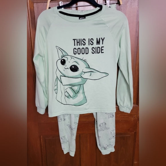 Mandalorian star wars pajamas - Picture 1 of 4